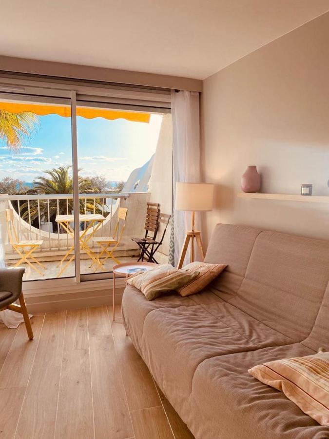 Le Cali, P2 Cabine Dans Une Residence Avec Piscine, Vue Mer Et Parking Prive 拉格朗德默特 外观 照片